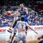 Gilas Pilipinas naturalized center Justin Brownlee in a Fiba World Cup Asian Qualifiers game at Philippine Arena. –FIBA PHOTO