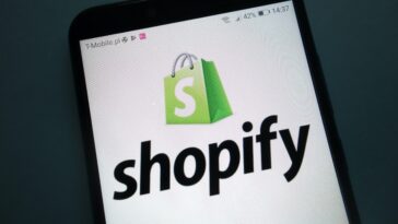 Shopify Drops as Revenue Outlook Misses Analysts’ Forecast