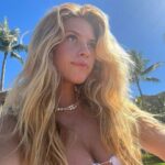 How Alexandra "Xandra" Pohl Is Taking Over TikTok, One Relatable Video at a Time - E! Online