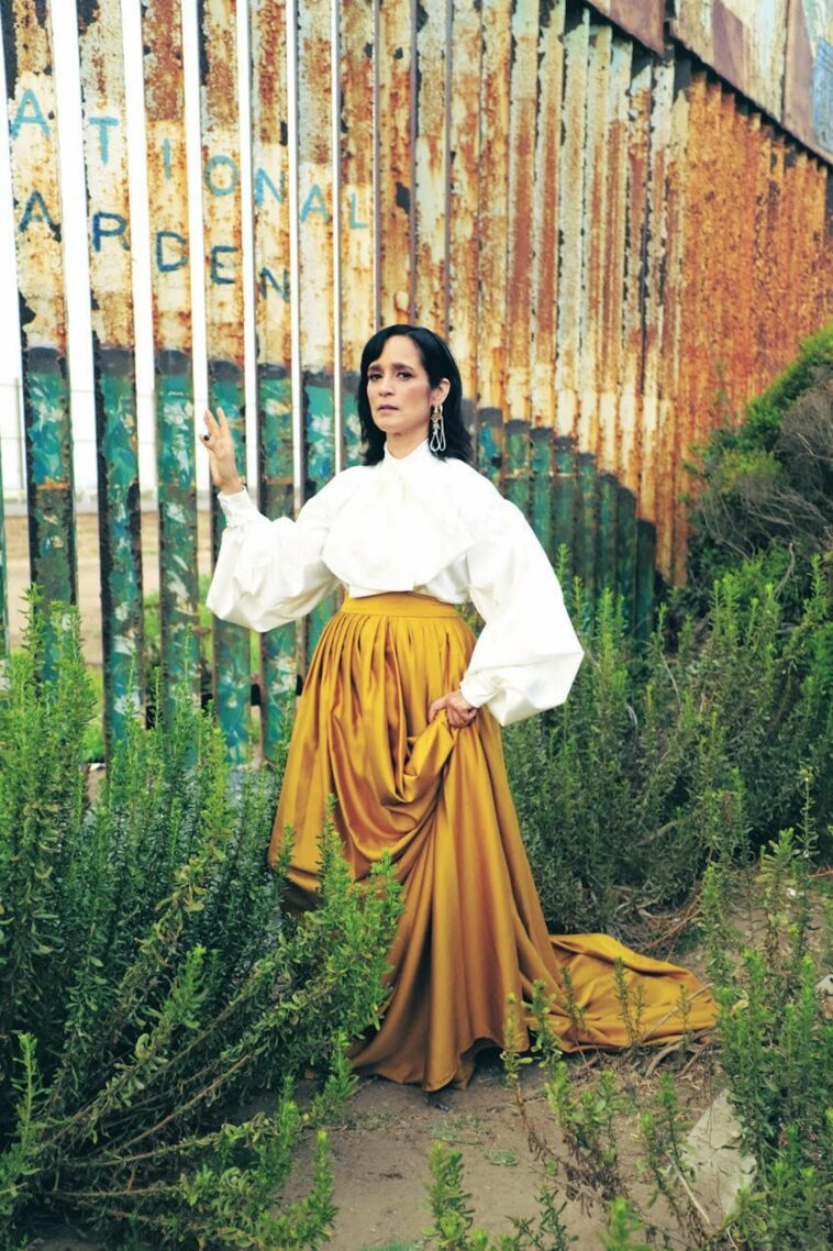 Julieta Venegas Wants to Be the Narrator of Her Own Story