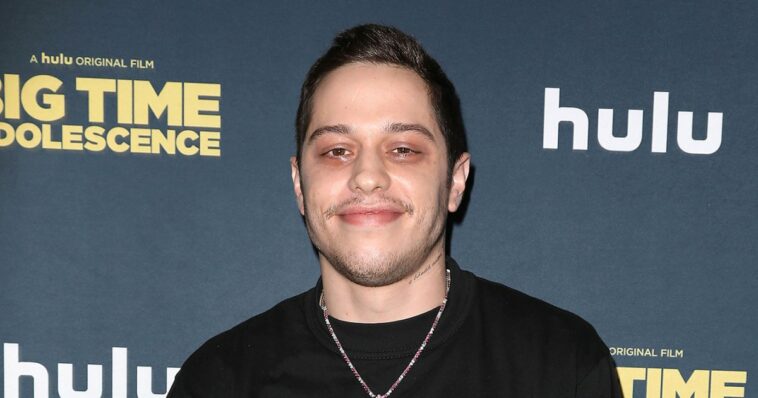 Just a Joke? Pete Davidson Felt Like a 'Loser' on 'SNL' for His Dating Drama