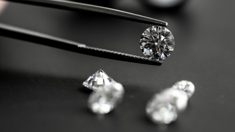 Signet Jewelers Blames Pandemic for Dip in Engagements