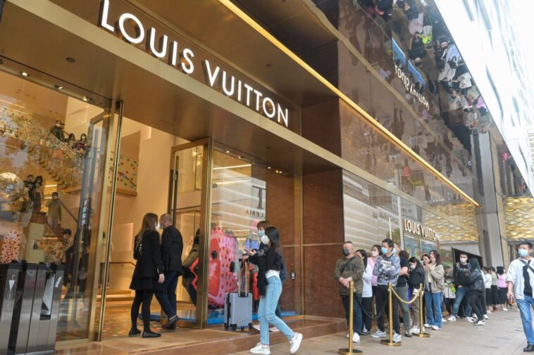 Top-tier Luxury Spending Forecast Still Looks Rosy