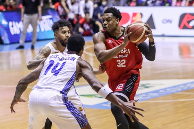 Ginebra import Justin Brownlee. –MARLO CUETO/INQUIRER.net