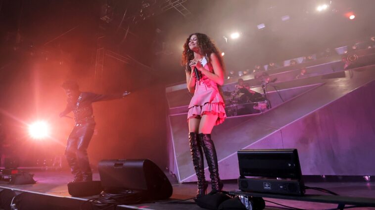 Zendaya Makes Surprise Appearance at Coachella 2023, Performs “All for Us” During Labrinth Set