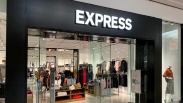 Express, Inc. Completes Acquisition of Bonobos, Posts 15% Sales Dip