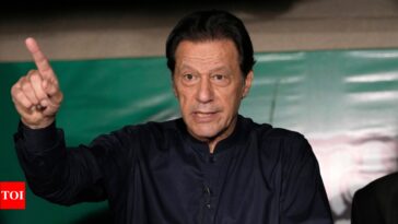 Imran Khan brings up 1971 to beat down rivals