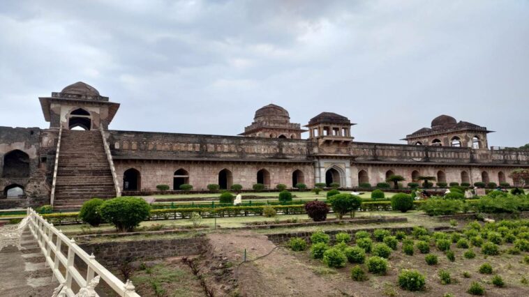 Travel, Mandu