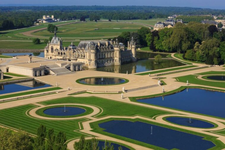 Valentino to Stage Next Couture Show at Château de Chantilly