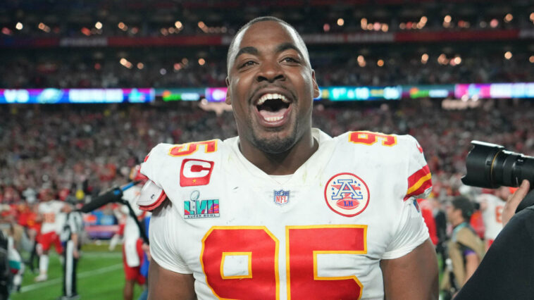 Why the Chiefs should extend four-time Pro Bowler