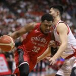 Barangay Ginebra and BayArea will collide anew after
their epic seven-game encounter
for the PBA Commissioner’s
Cup title. —INQUIRER
FILE PHOTO