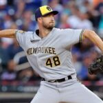 Jun 26, 2023; New York City, New York, USA; Milwaukee Brewers starting pitcher Colin Rea (48) pitches against the New York Mets during the third inning at Citi Field.