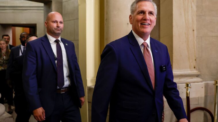 Debt ceiling bill passes in the House, advances to the Senate days ahead of default deadline