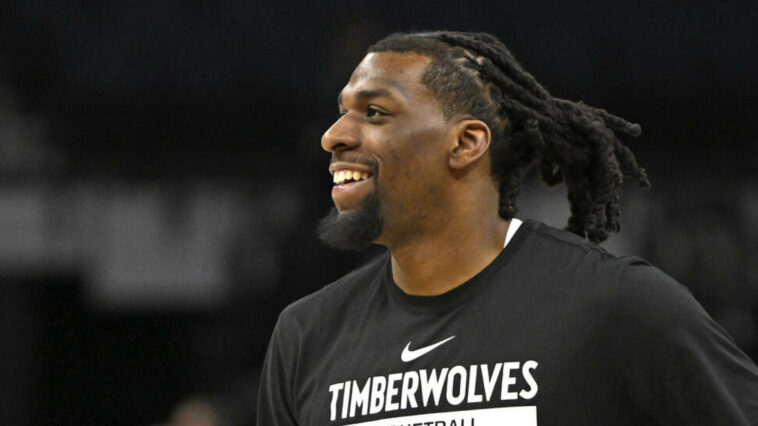 Report: Lakers interested in former Timberwolves big man