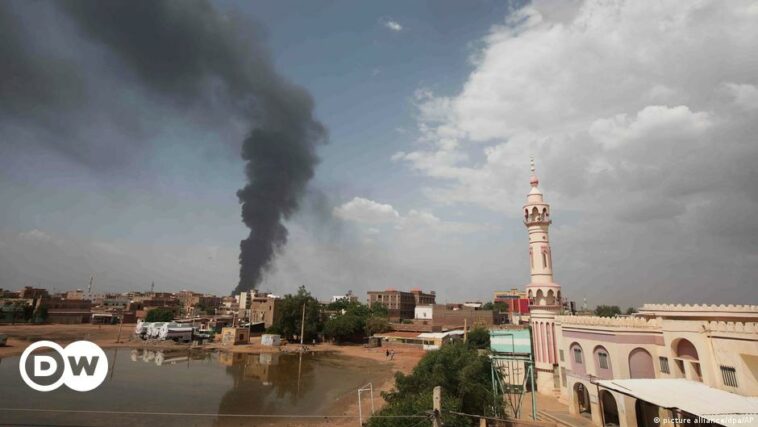 Sudan: New cease-fire after Khartoum airstrikes kill 17