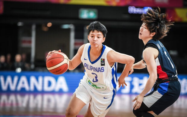 Afril Bernardino (left) led the Philippines’ attack against Korea. —FIBA ASIA