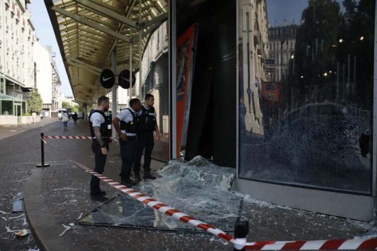 Celine Cancels Men’s Show Amid Paris Unrest