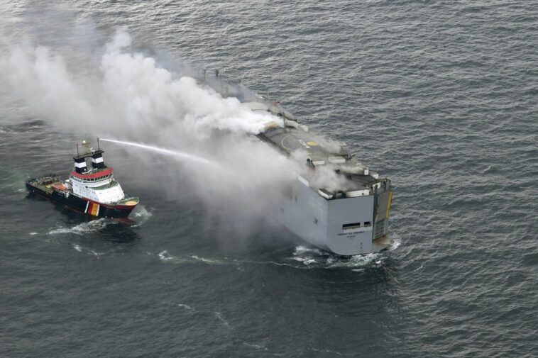 Fire persists on car-carrying cargo ship off Dutch coast