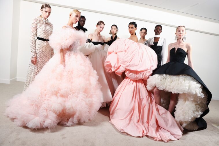 Giambattista Valli Couture Fall 2023