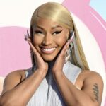 Nicki Minaj & Fans Cut Up Over Rapper Chopping Her 'Barbie' Premiere Wig