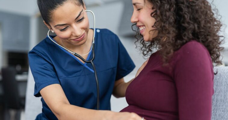 Queensland Health 'digital passports' to assist with maternity staff mobility, shortage