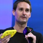 Snap stock drops 19% on weak forecast