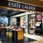 Estée Lauder Bulls Flee, Citing China Recovery Concerns