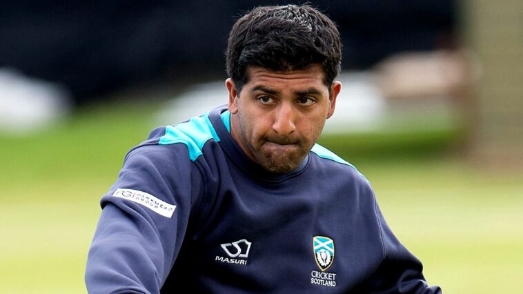 08/05/14.MANNOFIELD.Majid Haq trains ahead of Cricket Scotland's upcoming clash with England.