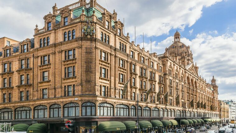 Harrods Bounces Back After Pandemic Hit as Big Spenders Return to London