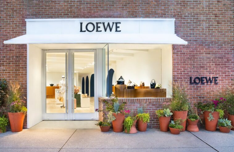 Loewe Opens Permanent Store in East Hampton