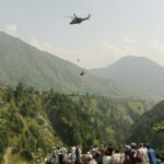 Pakistan: Children trapped mid-air in broken cable car