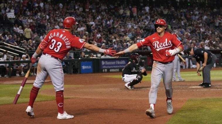 Reds bid to split series vs. D-backs after 'huge, huge' win