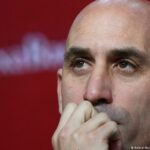 Spain's football federation asks Rubiales to resign over kiss