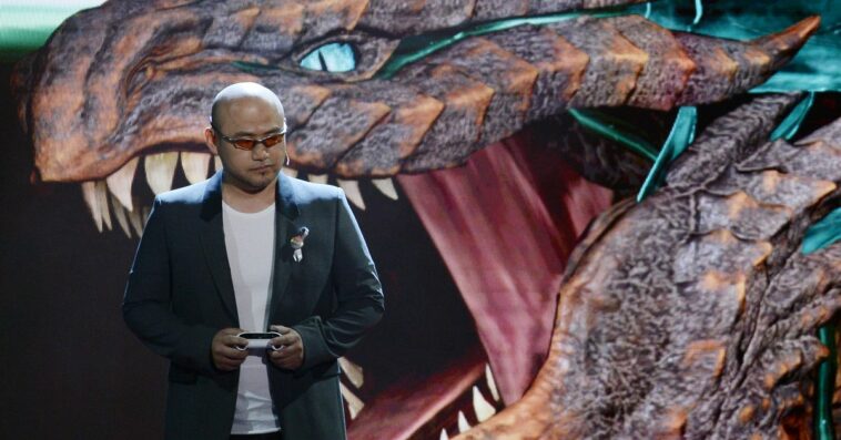 Bayonetta director and Platinum Games co-founder Hideki Kamiya is leaving the studio