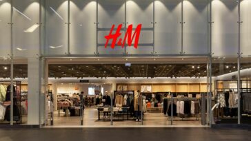 H&M’s Quarterly Sales Stagnate as It Feels Heat of Competition