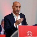 Luis Rubiales: Spain men's team slam 'unacceptable behavior'