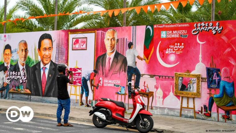 Maldives presidential election headed to runoff round