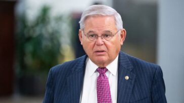 Sen. Menendez defiant after second corruption indictment: 'Prosecutors did that the last time'