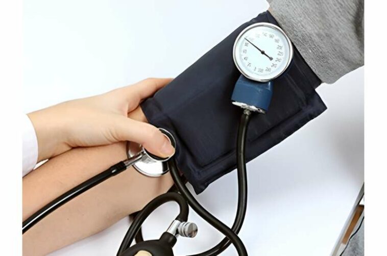 Teen boys with high blood pressure face danger decades later