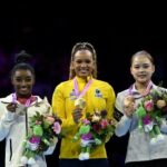 Rebeca Andrade Simone Biles world championships