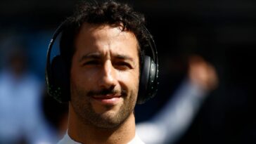 Christian Horner: Daniel Ricciardo performance at Mexico City GP was 'remarkable' and Red Bull 'intend' to keep Sergio Perez