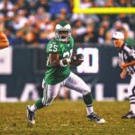 Eagles' iconic Kelly Green jerseys return for primetime matchup vs. Dolphins