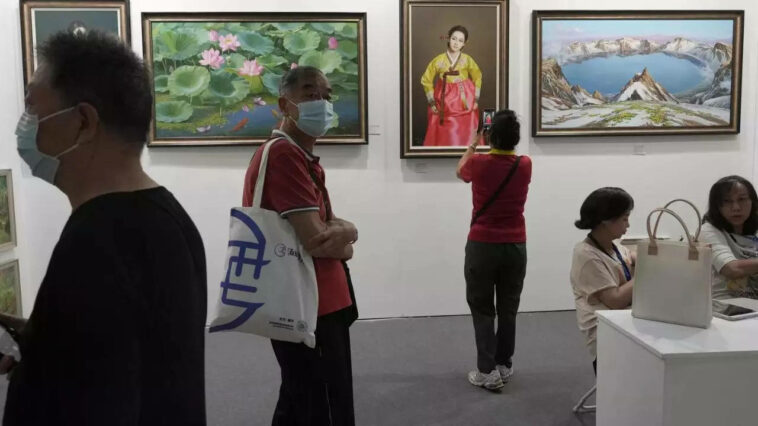 North Korean art sells in China despite UN sanctions over nuclear programme