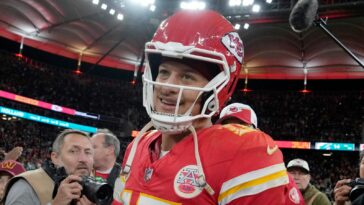 Patrick Mahomes and Andy Reid hails Kansas City Chiefs defense after victory over Miami Dolphins in Frankfurt