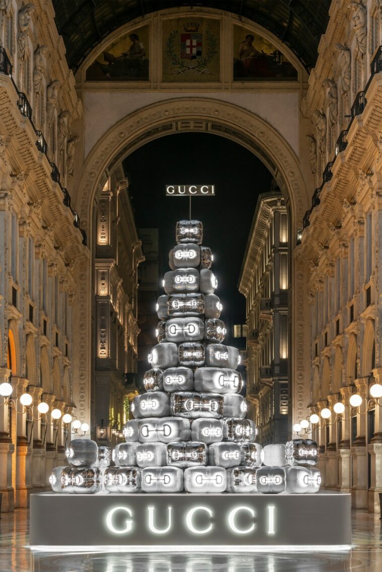 Climate Activists Target Gucci’s Christmas Tree in Milan