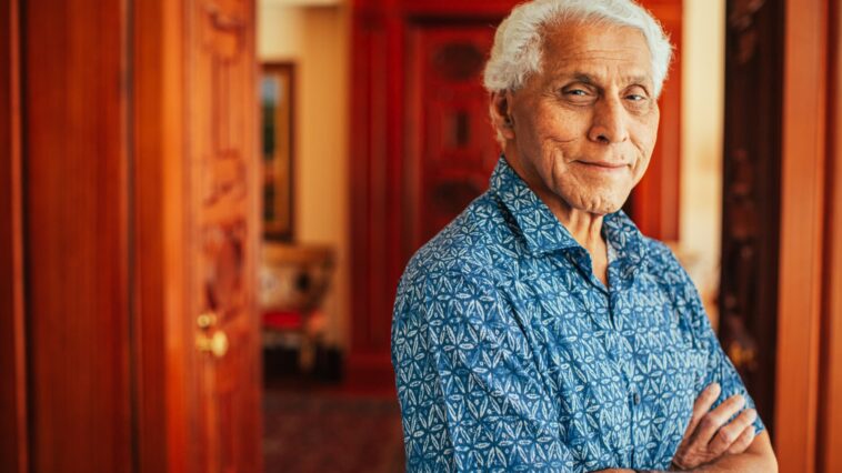 How a 75-year-old Indian-American tech entrepreneur is betting $1 billion of his own fortune on AI's future