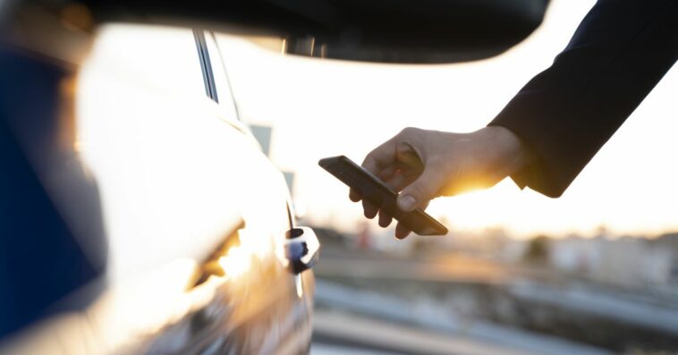 If you want to use your phone’s digital key to drive your car, look for this logo