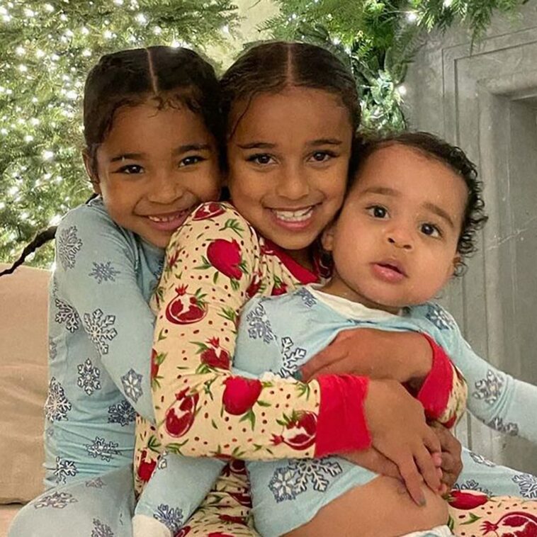 Khloe Kardashian's Kids True and Tatum and Niece Dream Kardashian Have an Adorable PJ Dance Party - E! Online