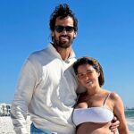 Pregnant Jessie James Decker Enjoys Beach Trip With "Big Daddy" Eric Decker - E! Online