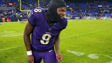 Ravens turn to Jackson and come up big over Rams